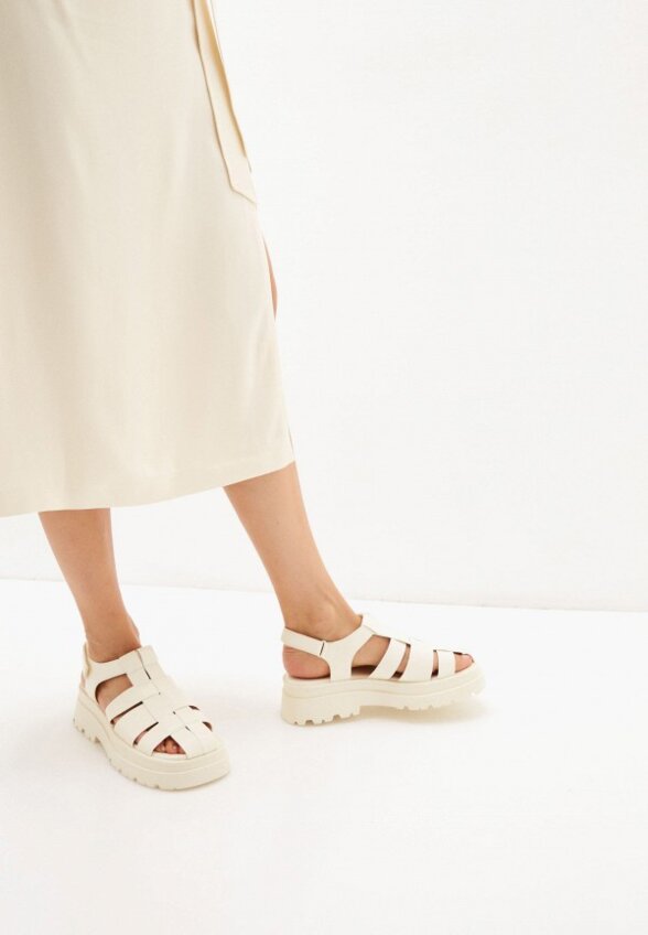 Сандалии Betsy