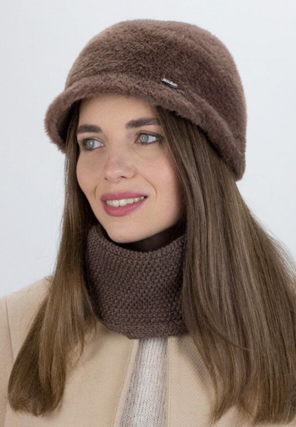 Кепка и снуд Сиринга