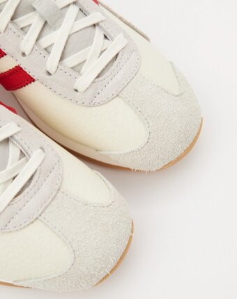 Кроссовки adidas Originals женщинам
