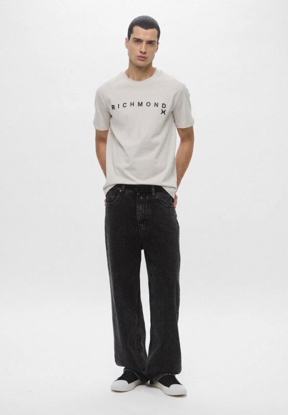 Футболка John Richmond