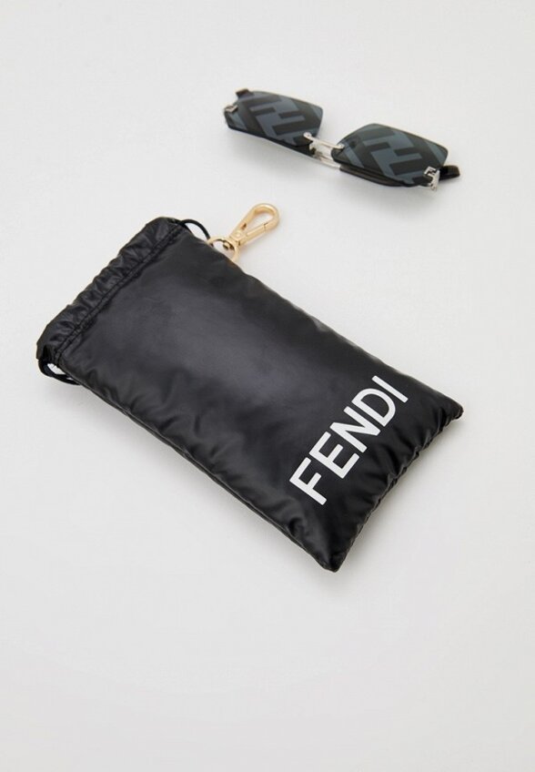Очки солнцезащитные Fendi