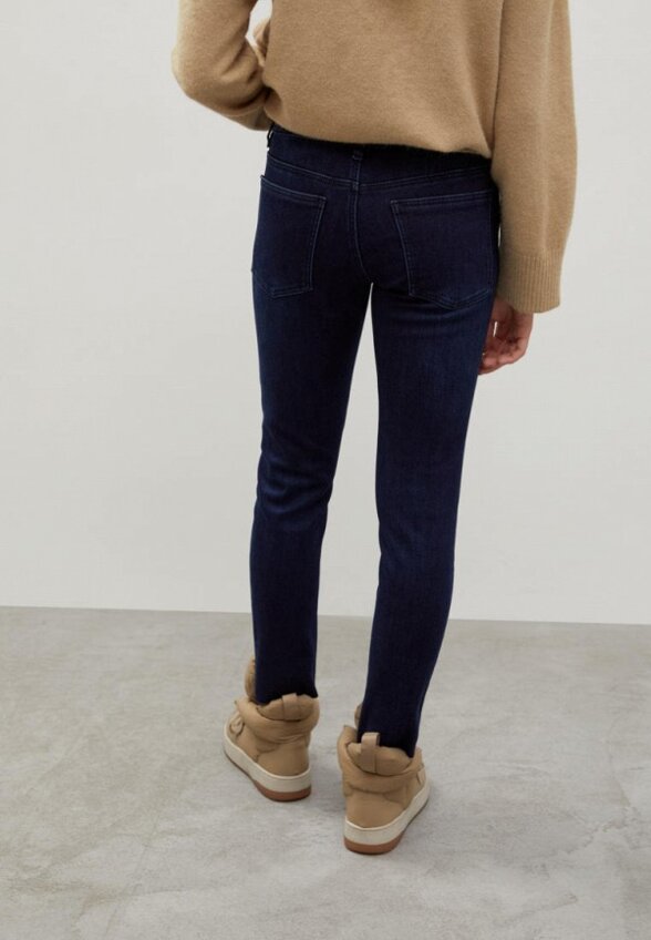 Джинсы Finn Flare