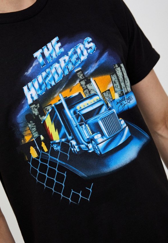 Футболка The Hundreds