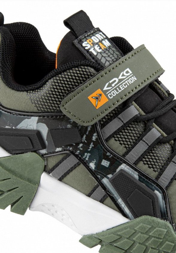 Кроссовки Kapika