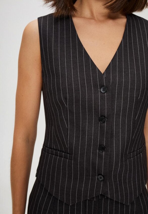 Жилет SashaOstrov