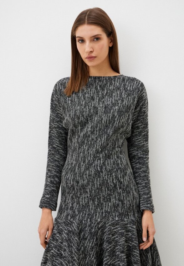 Платье MadaM T