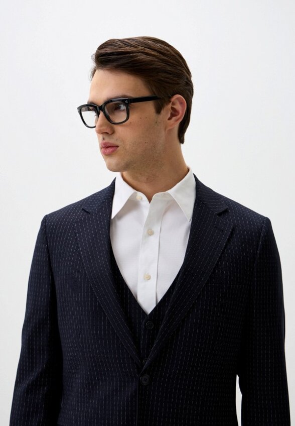 Костюм классический Laconi