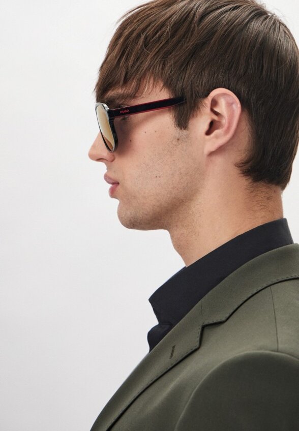 Очки солнцезащитные Hugo