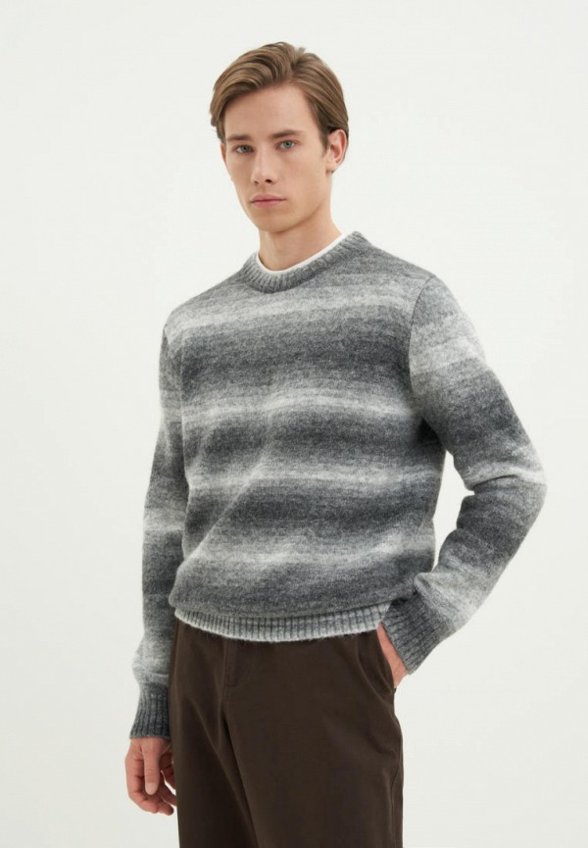 Джемпер Finn Flare