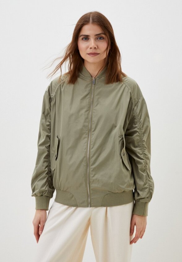 Бомбер Снежная Королева