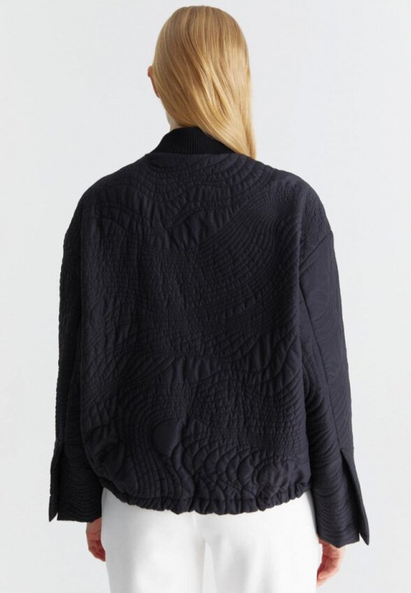 Бомбер M.Reason