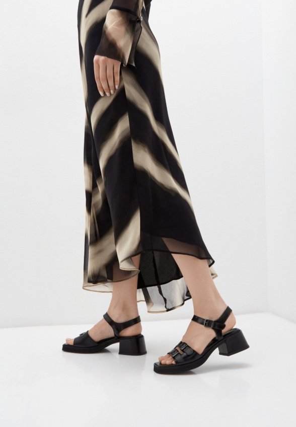 Босоножки Jonak