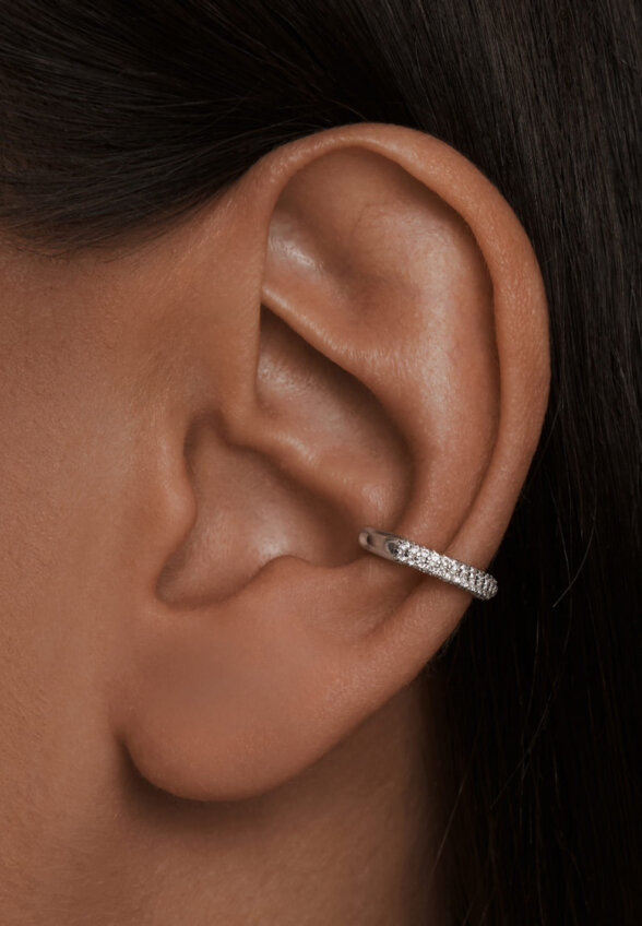 Серебряный базовый кафф с фианитами MIE