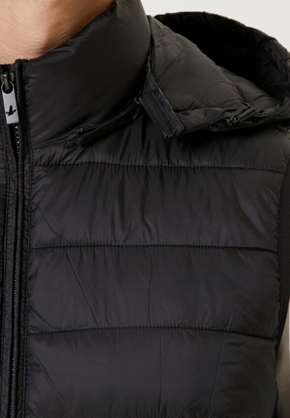 Жилет утепленный Club