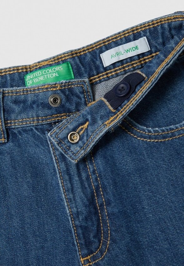 Джинсы United Colors of Benetton