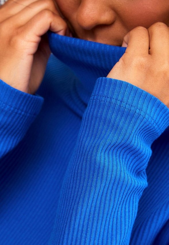 Водолазка Droid&I