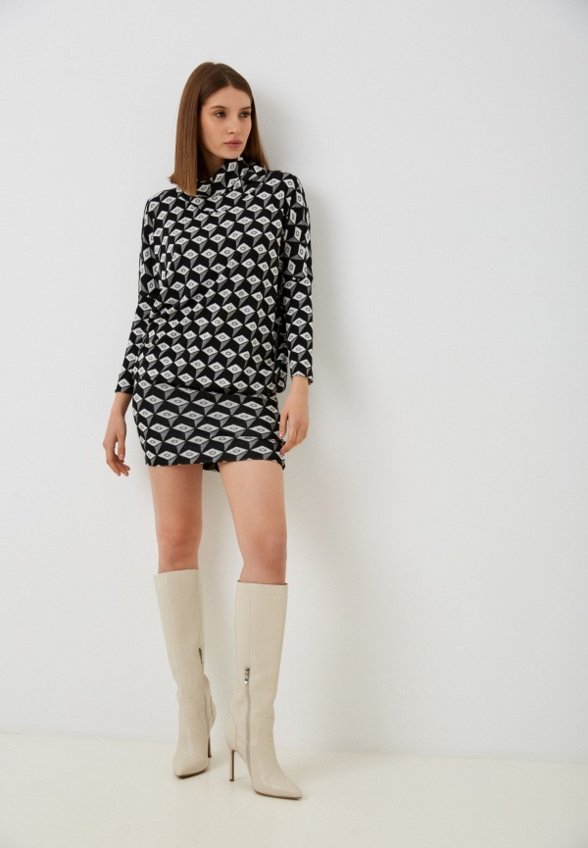 Платье MadaM T