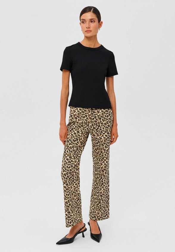 Футболка Olesa Chugunova