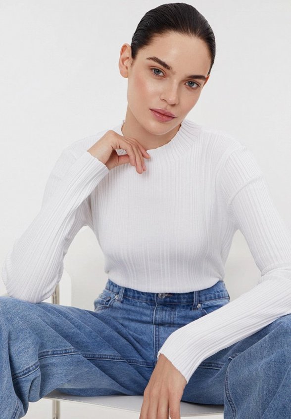 Джемпер To Be Blossom