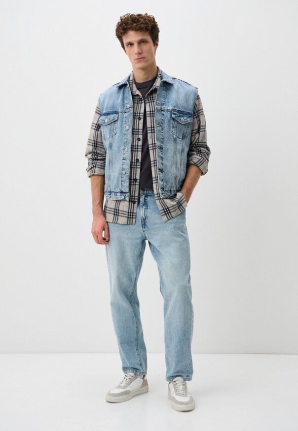 Жилет джинсовый Colin's