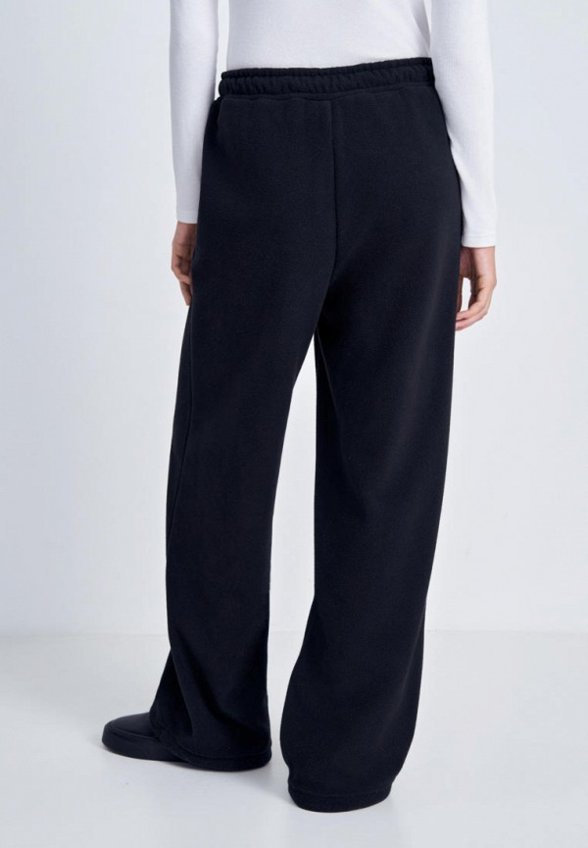 Брюки спортивные Finn Flare