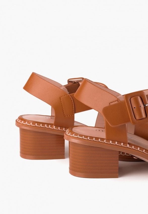 Босоножки Monsorro