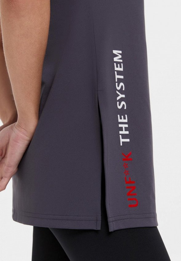 Футболка спортивная Fitbomb