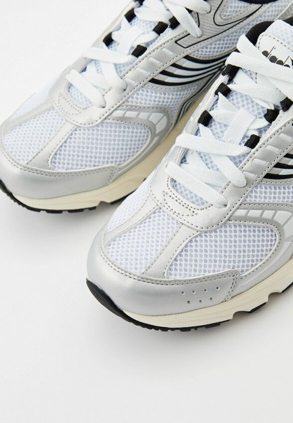 Кроссовки Diadora