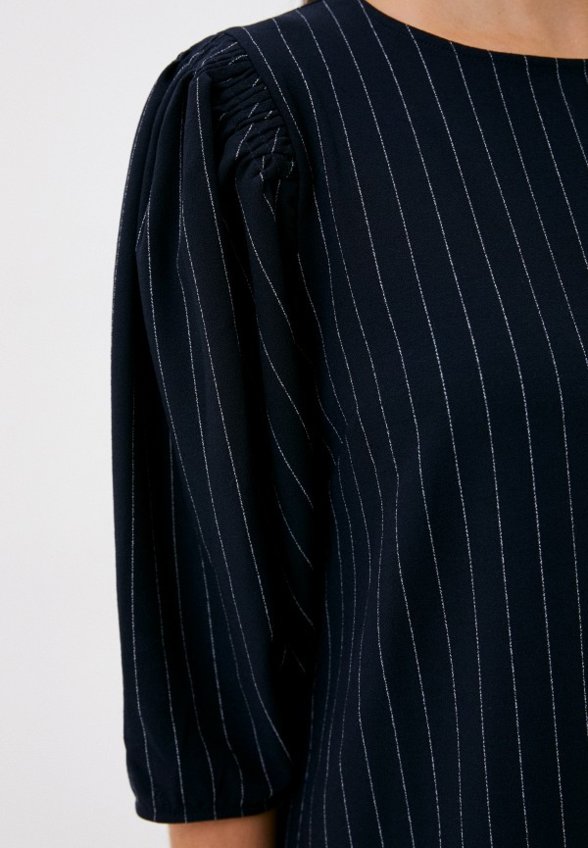 Платье MadaM T