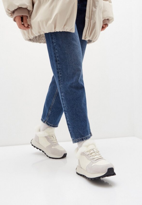 Кроссовки Abricot