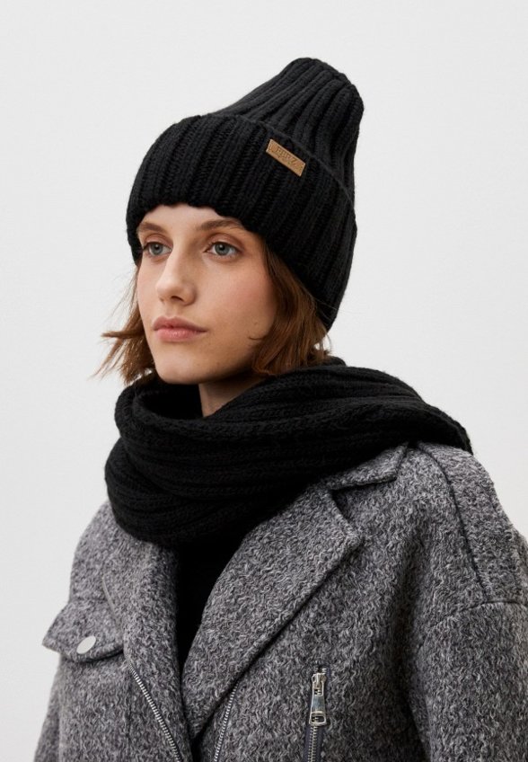 Шапка и шарф Ferz
