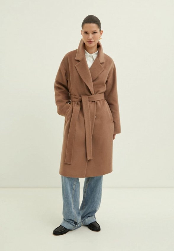 Пальто-халат Finn Flare