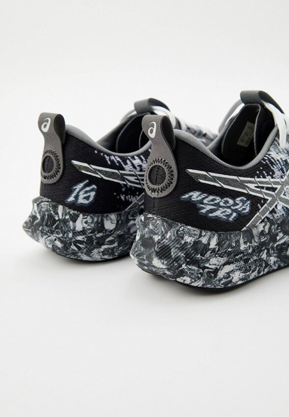 Кроссовки ASICS