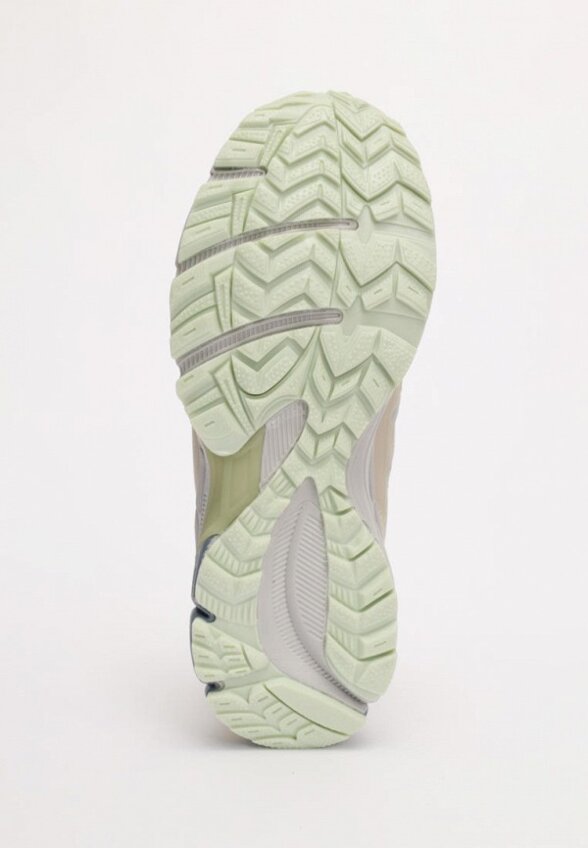 Кроссовки Baasploa