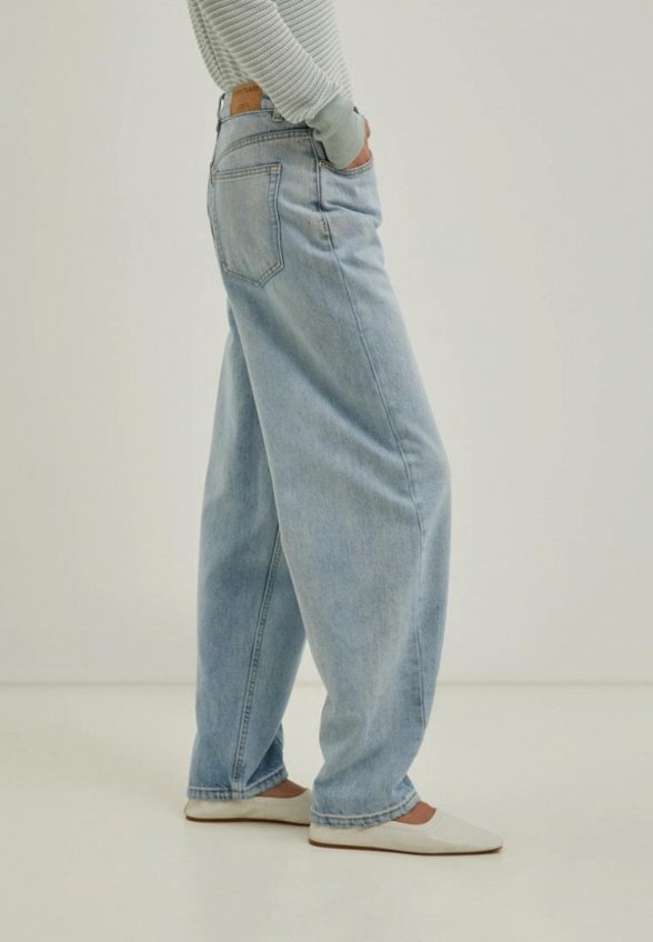 Джинсы Finn Flare