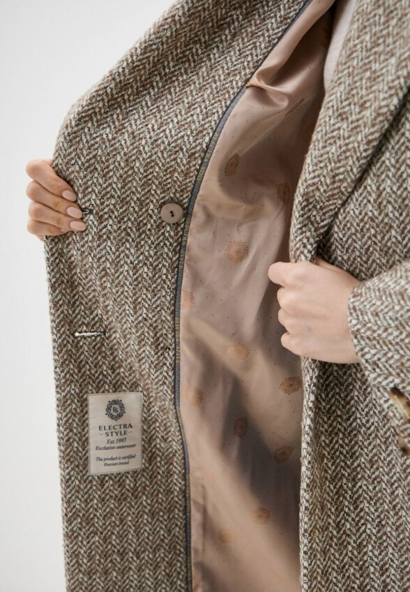 Пальто двубортное Electrastyle