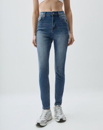 Джинсы 495 SKINNY FIT женщинам