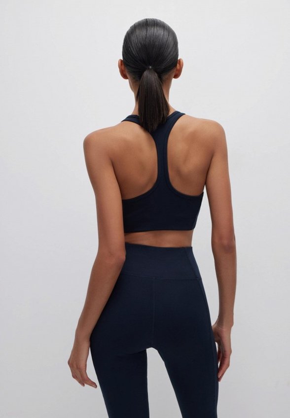 Топ спортивный belle you