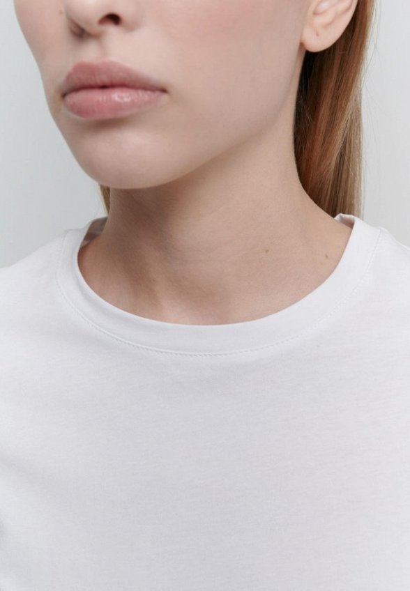 Футболка Cocos