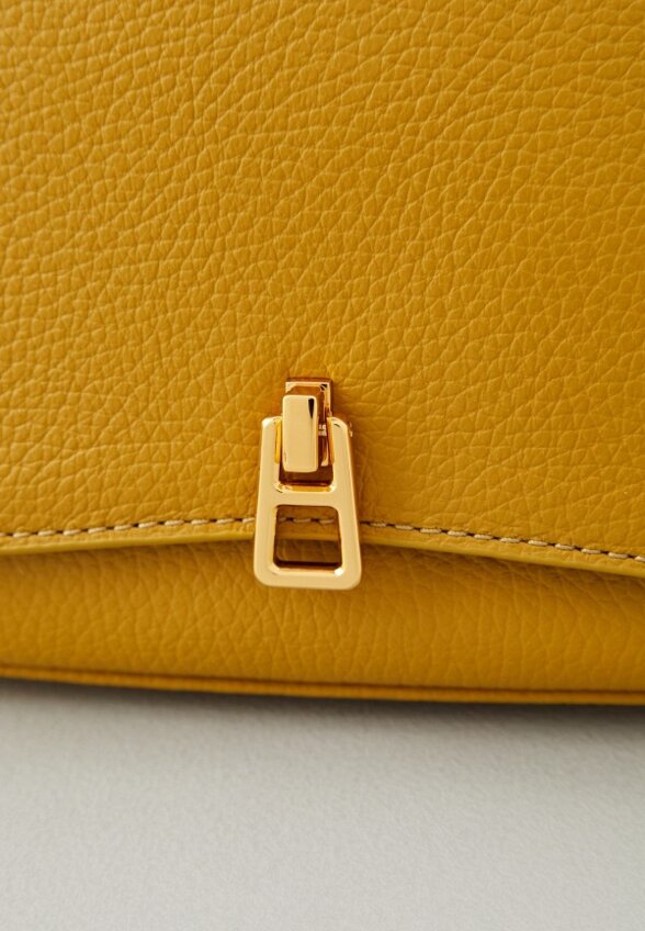 Сумка Coccinelle