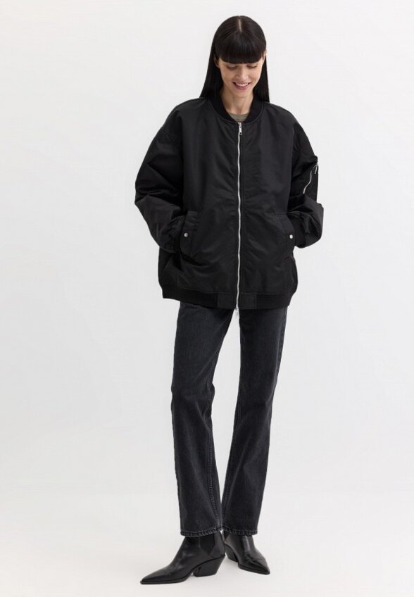 Бомбер Charuel