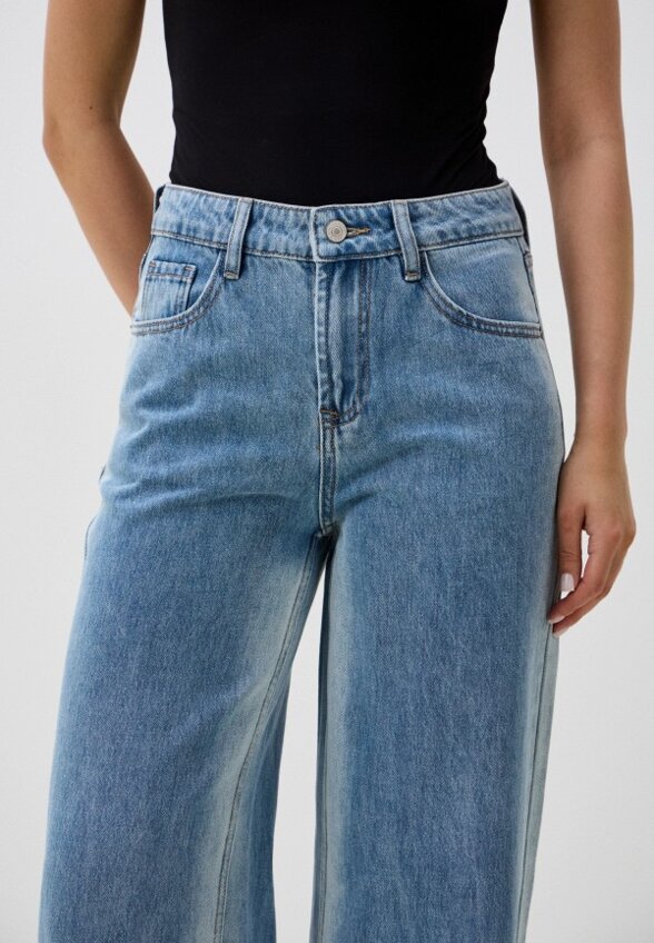 Джинсы Mossmore