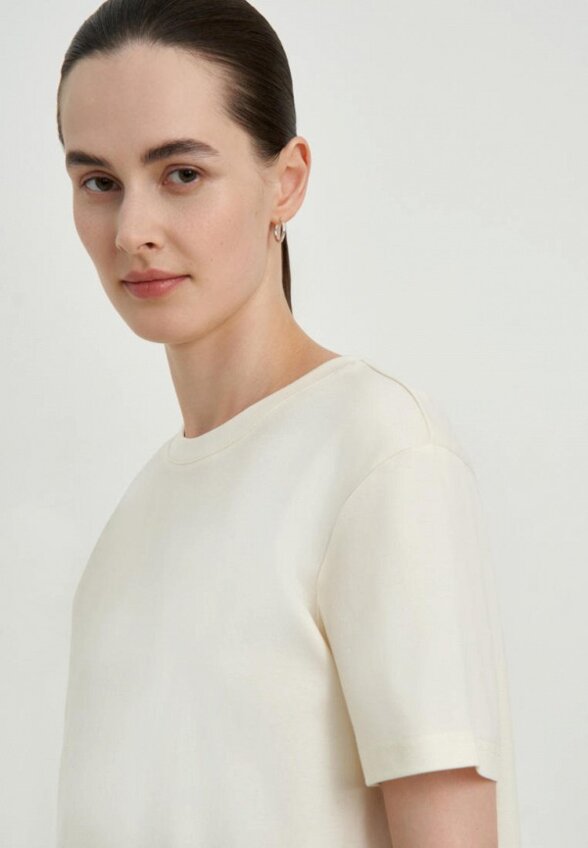 Футболка Finn Flare