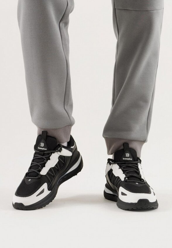 Кроссовки Baasploa