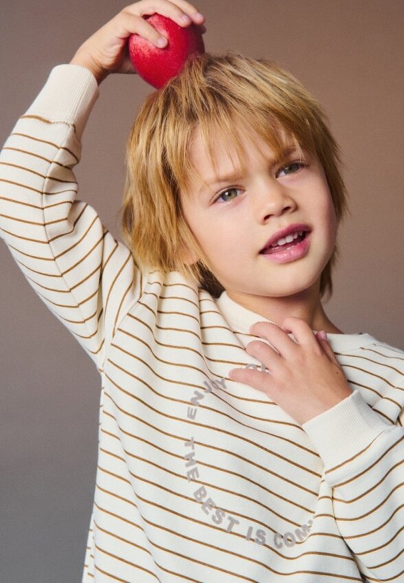 Свитшот Mango Kids