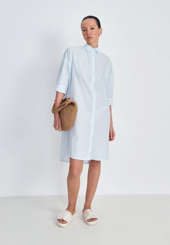 Платье Finn Flare