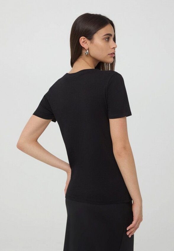 Футболка Terranova