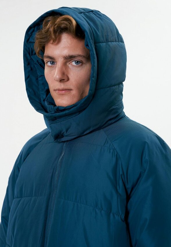 Куртка утепленная VOSQ