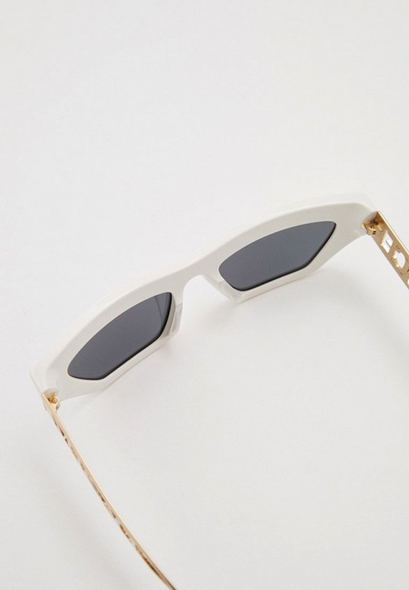 Очки солнцезащитные Versace