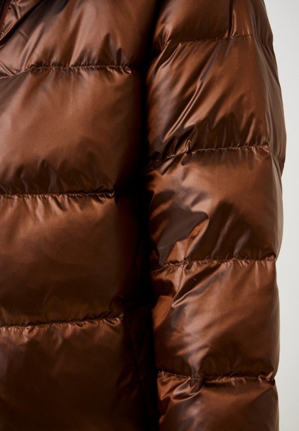 Пуховик Снежная Королева